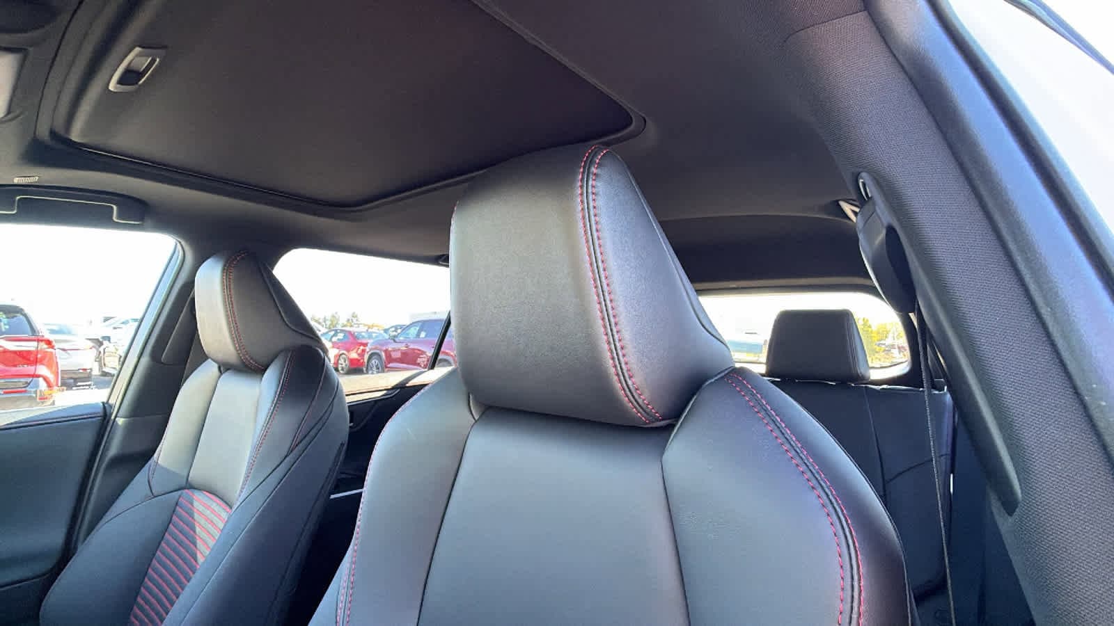 Thumbnail: 2025 Toyota RAV4 - 11