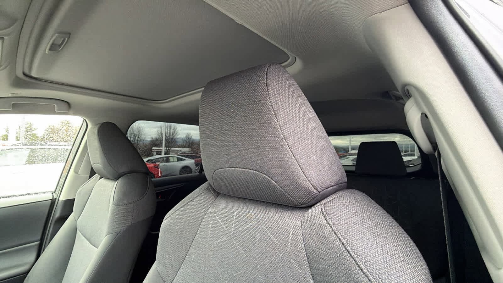 Thumbnail: 2025 Toyota RAV4 - 11