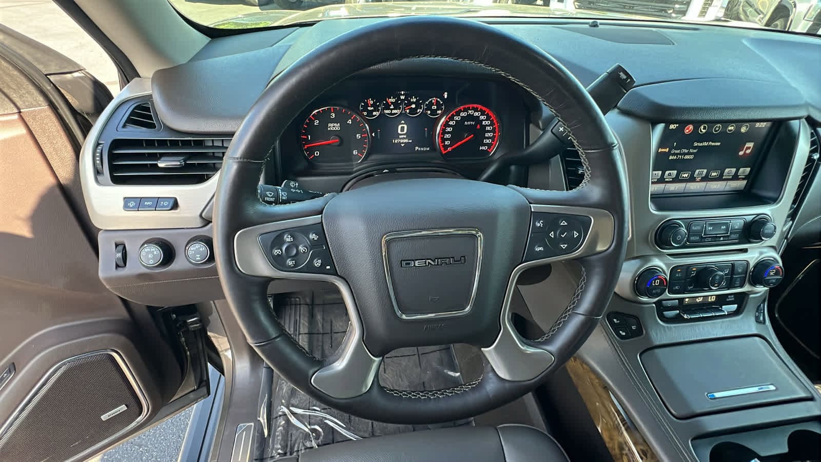 Thumbnail: 2016 GMC Yukon - 18