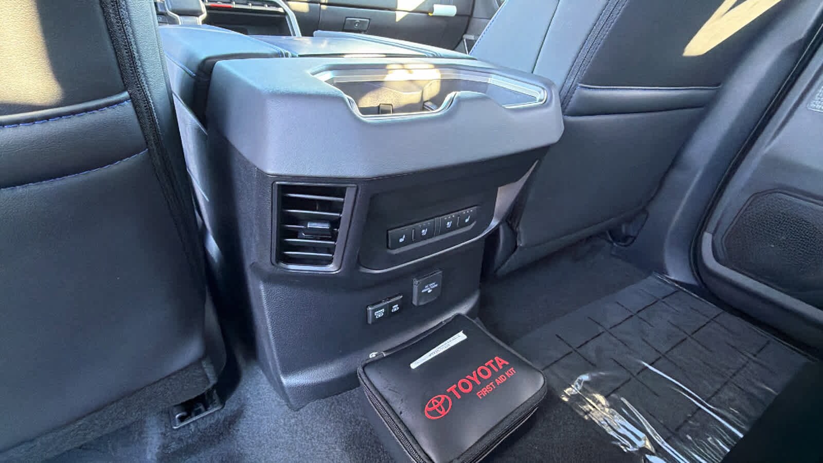 Thumbnail: 2026 Toyota Tundra - 25