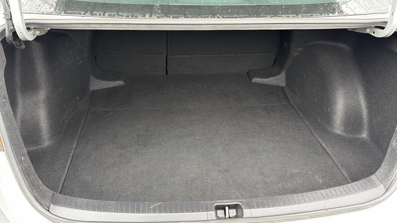 Thumbnail: 2023 Toyota Corolla - 27