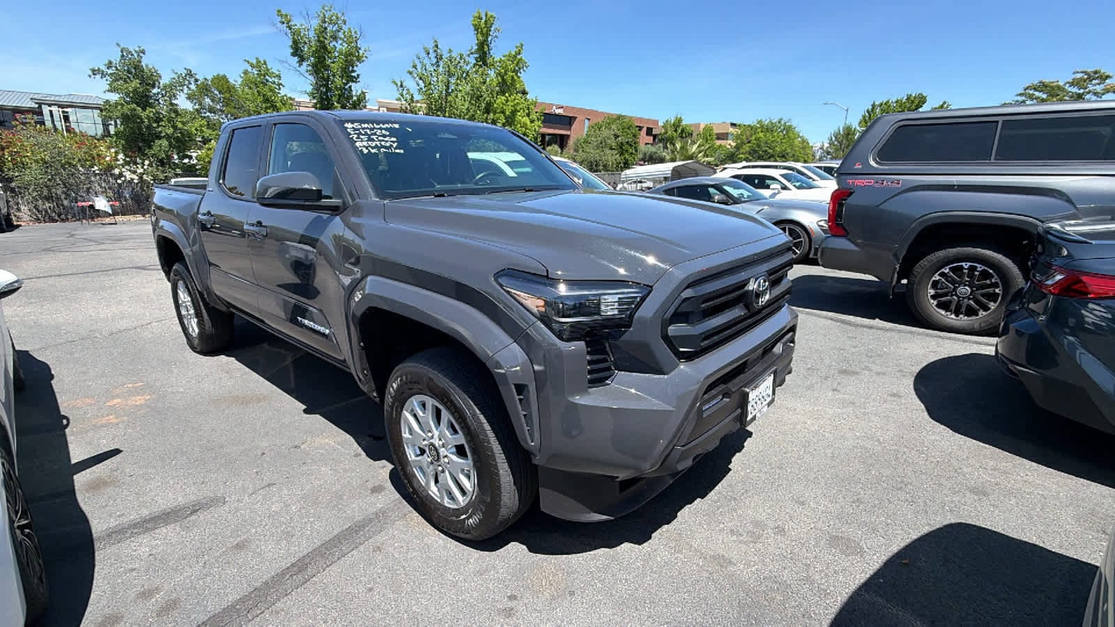 Thumbnail: 2025 Toyota Tacoma - 2