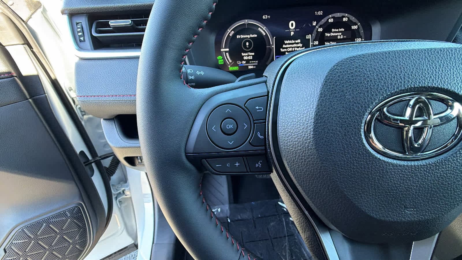 Thumbnail: 2025 Toyota RAV4 - 19