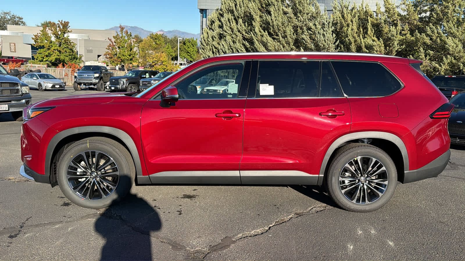 Thumbnail: 2026 Toyota Grand Highlander - 8