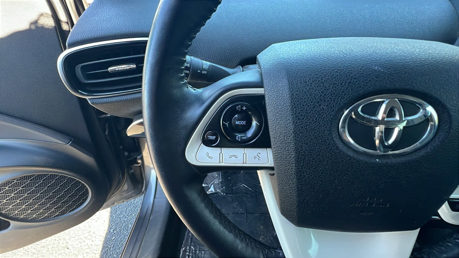 Thumbnail: 2019 Toyota Prius Prime - 19