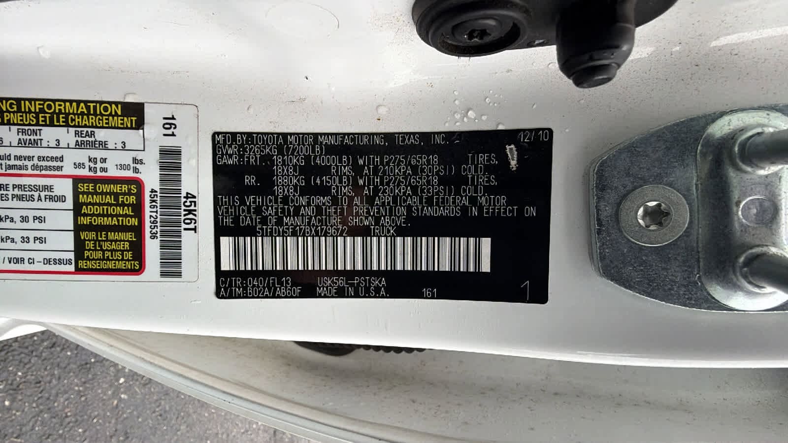 Thumbnail: 2011 Toyota Tundra - 30