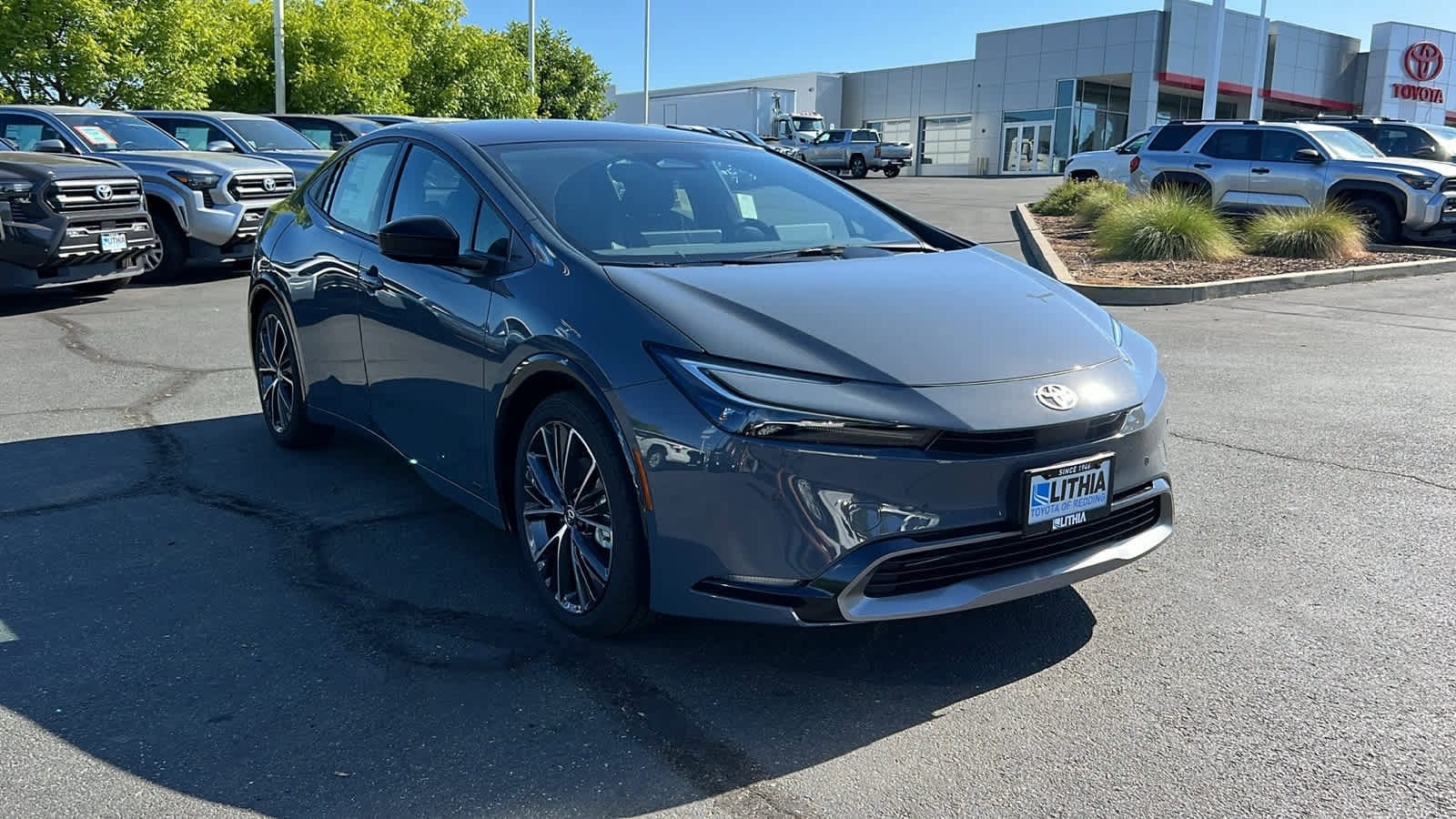 Thumbnail: 2025 Toyota Prius - 3