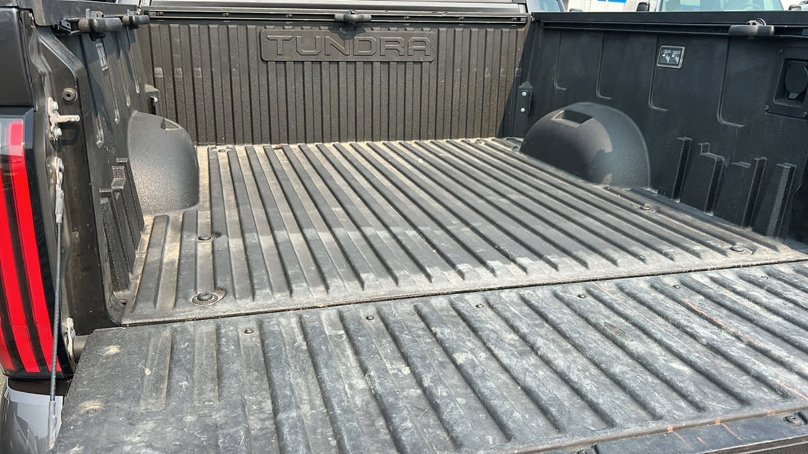 Thumbnail: 2023 Toyota Tundra - 27