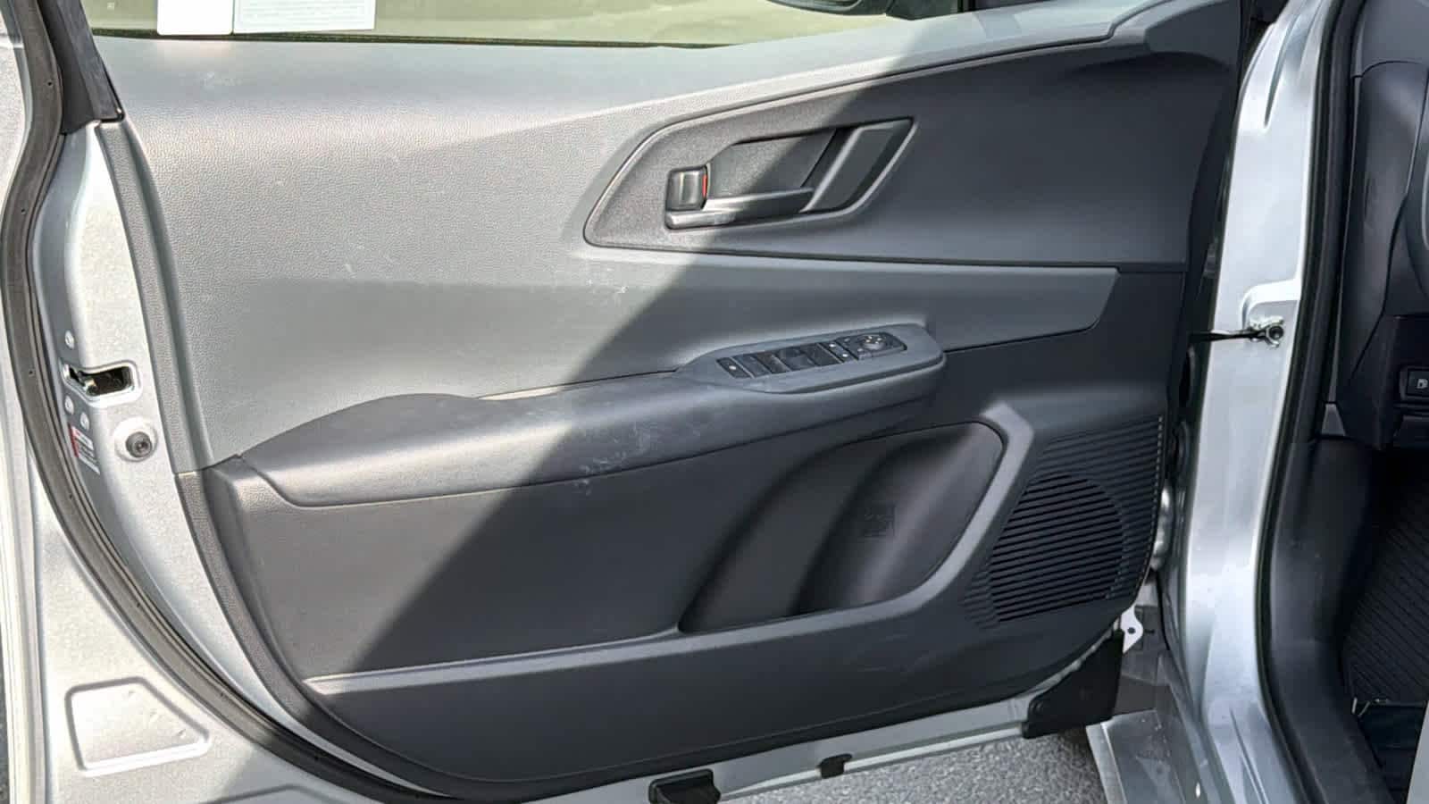 Thumbnail: 2024 Toyota Prius - 23