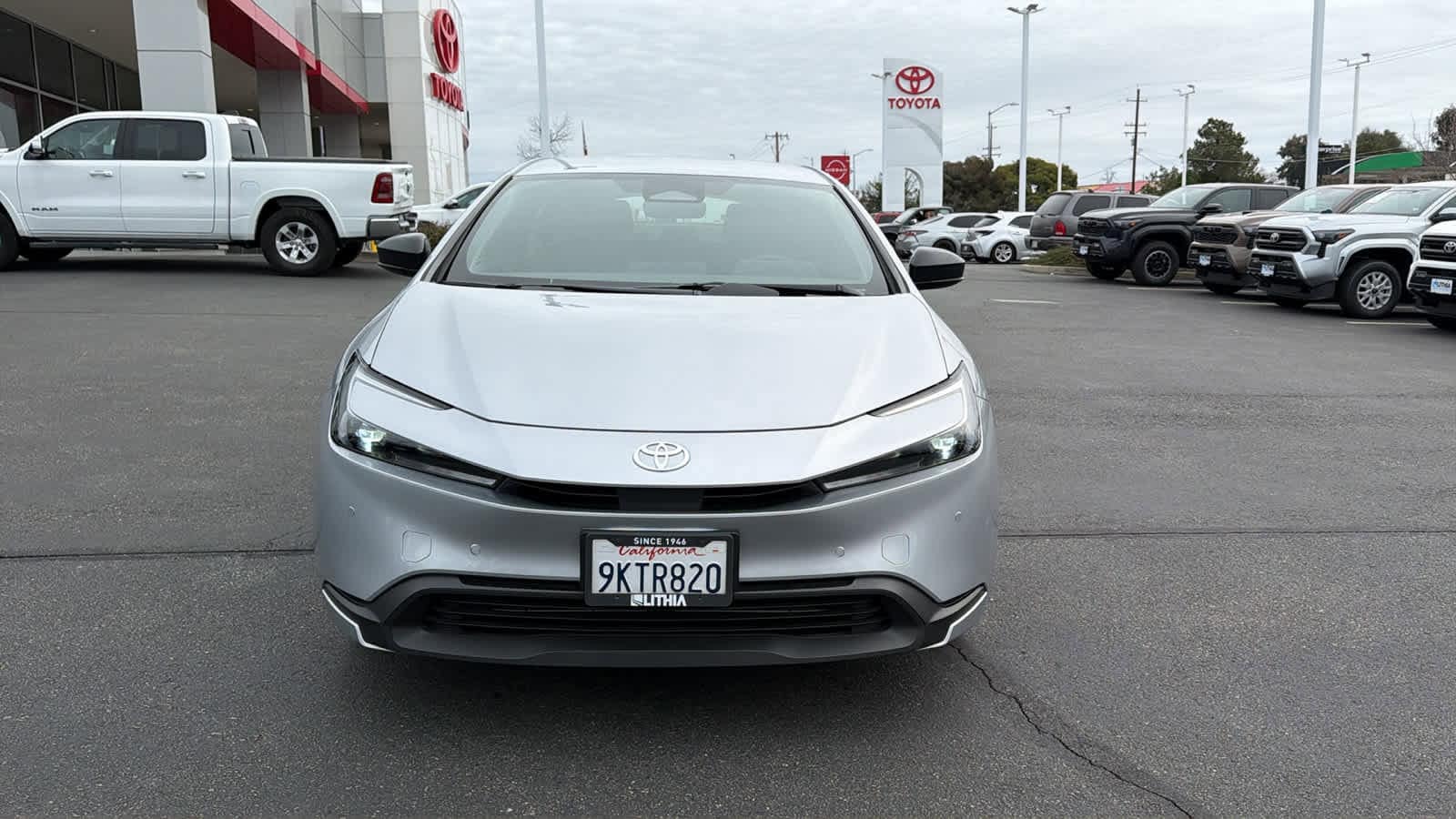 Thumbnail: 2024 Toyota Prius - 2