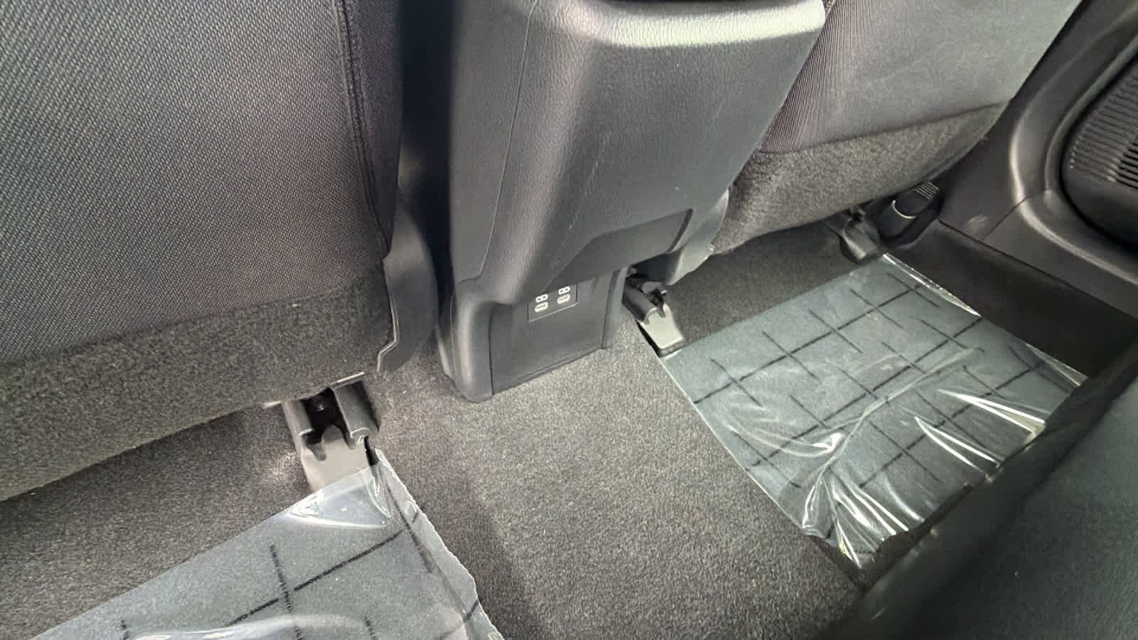 Thumbnail: 2024 Toyota Prius - 25