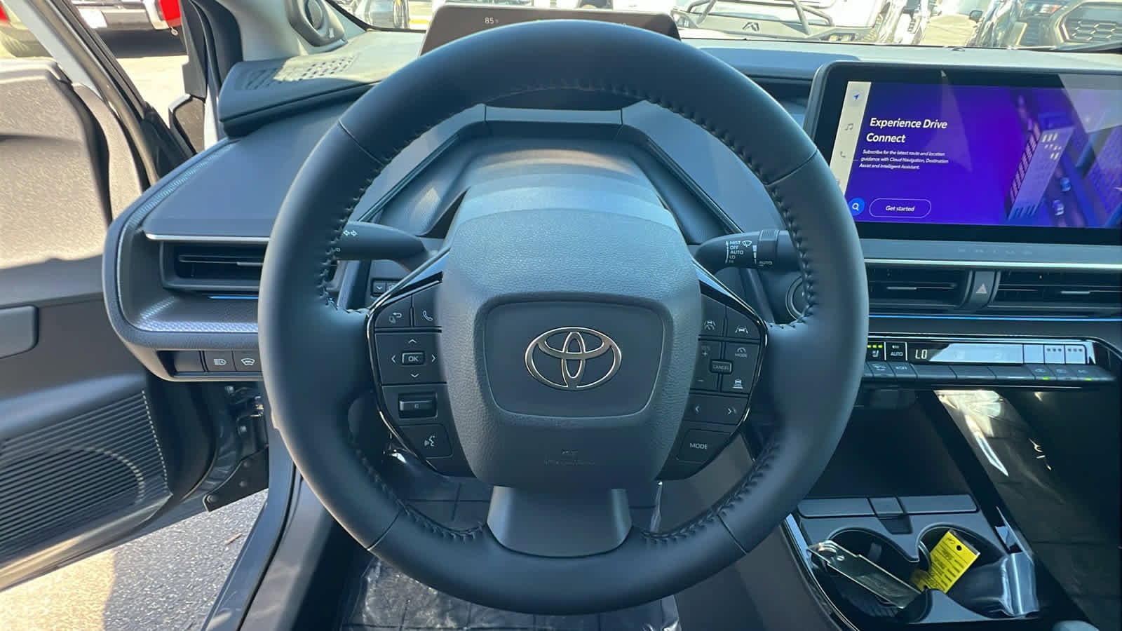 Thumbnail: 2025 Toyota Prius - 18