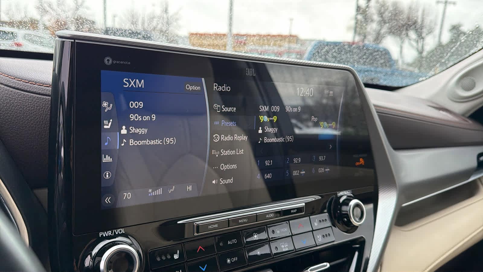 Thumbnail: 2022 Toyota Highlander - 15