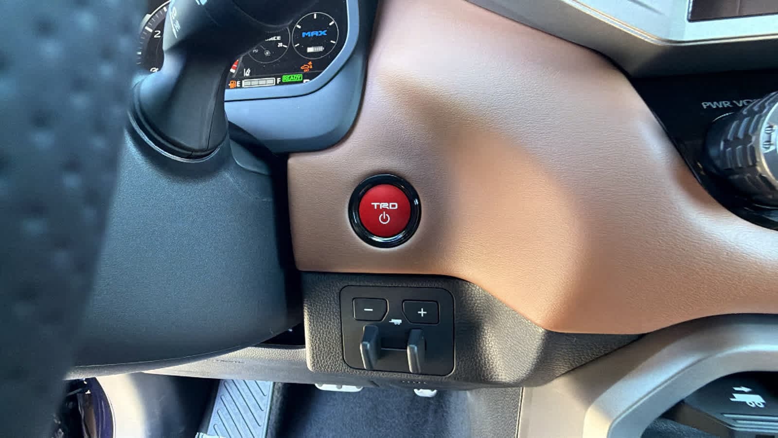 2026 Toyota Tundra 1794 Edition - Photo 16
