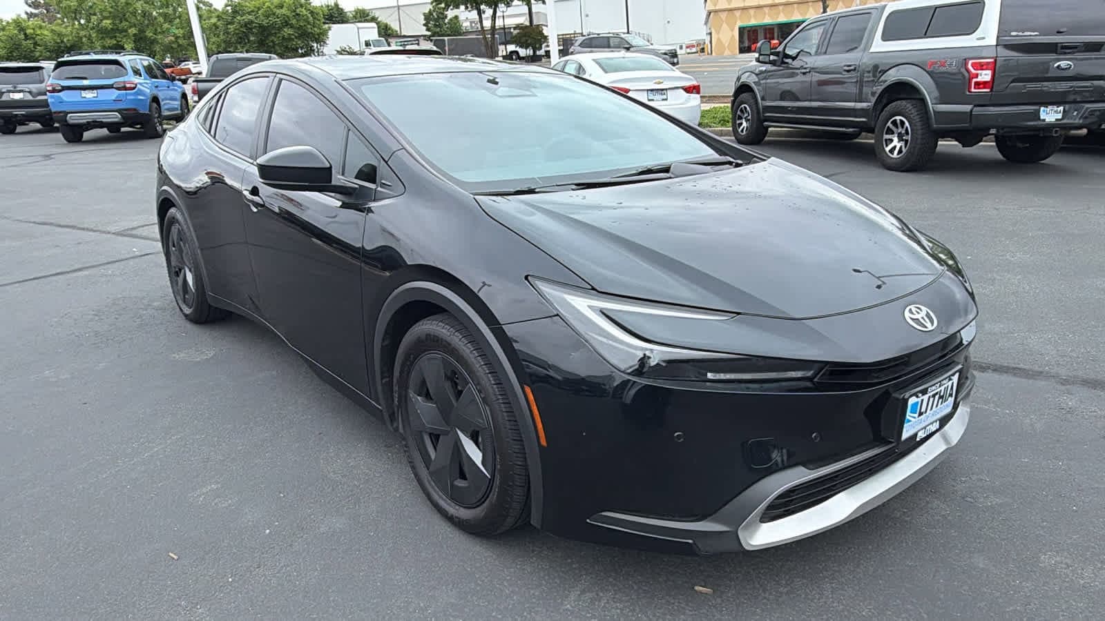 Thumbnail: 2024 Toyota Prius Prime - 3