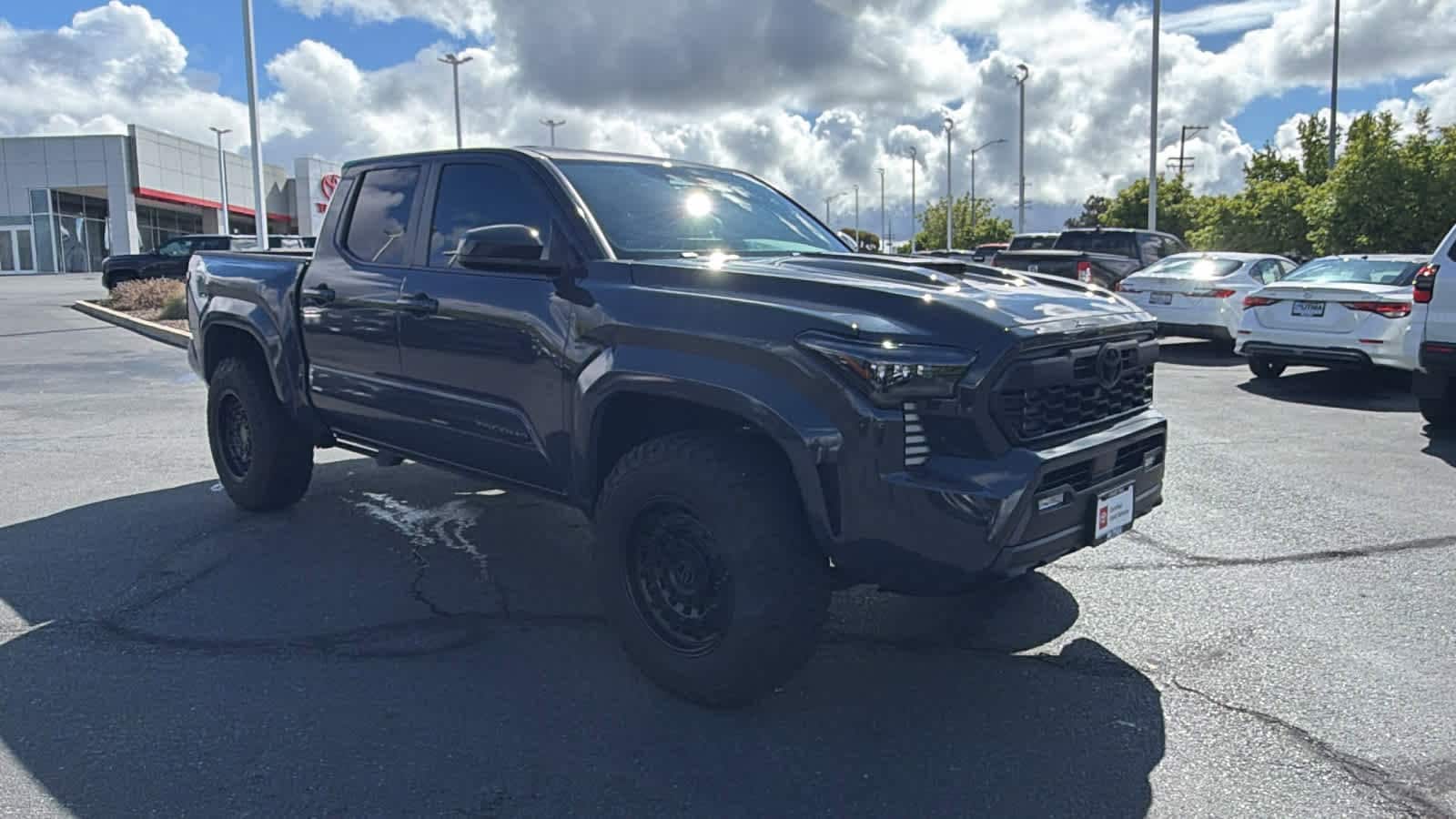 Thumbnail: 2024 Toyota Tacoma - 3