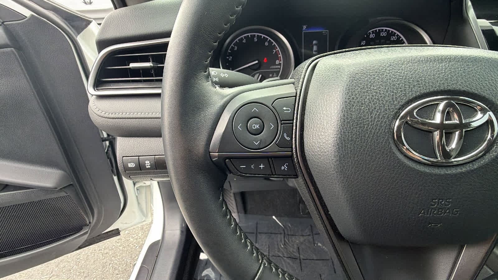 Thumbnail: 2024 Toyota Camry - 19