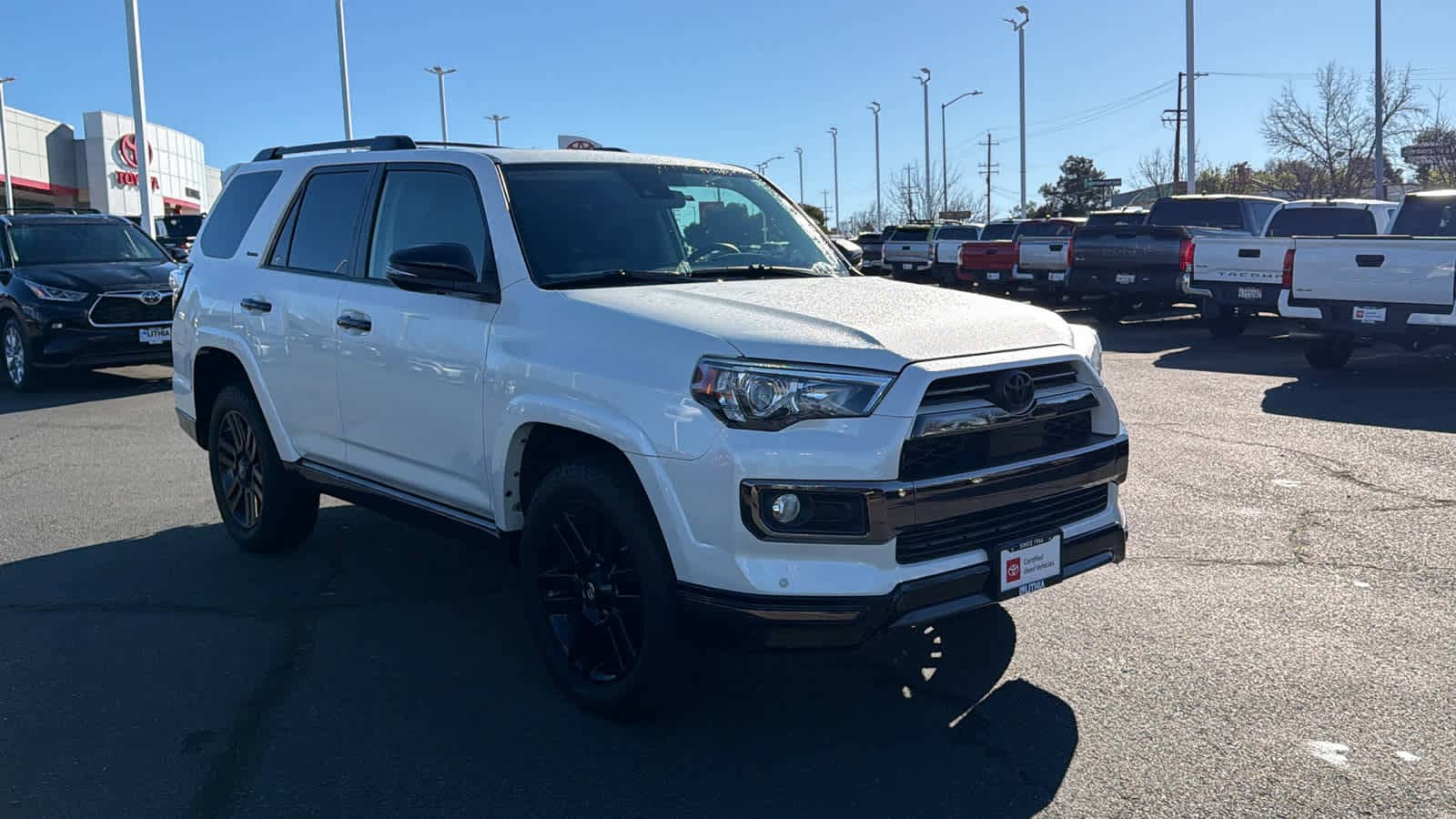 Thumbnail: 2020 Toyota 4Runner - 3