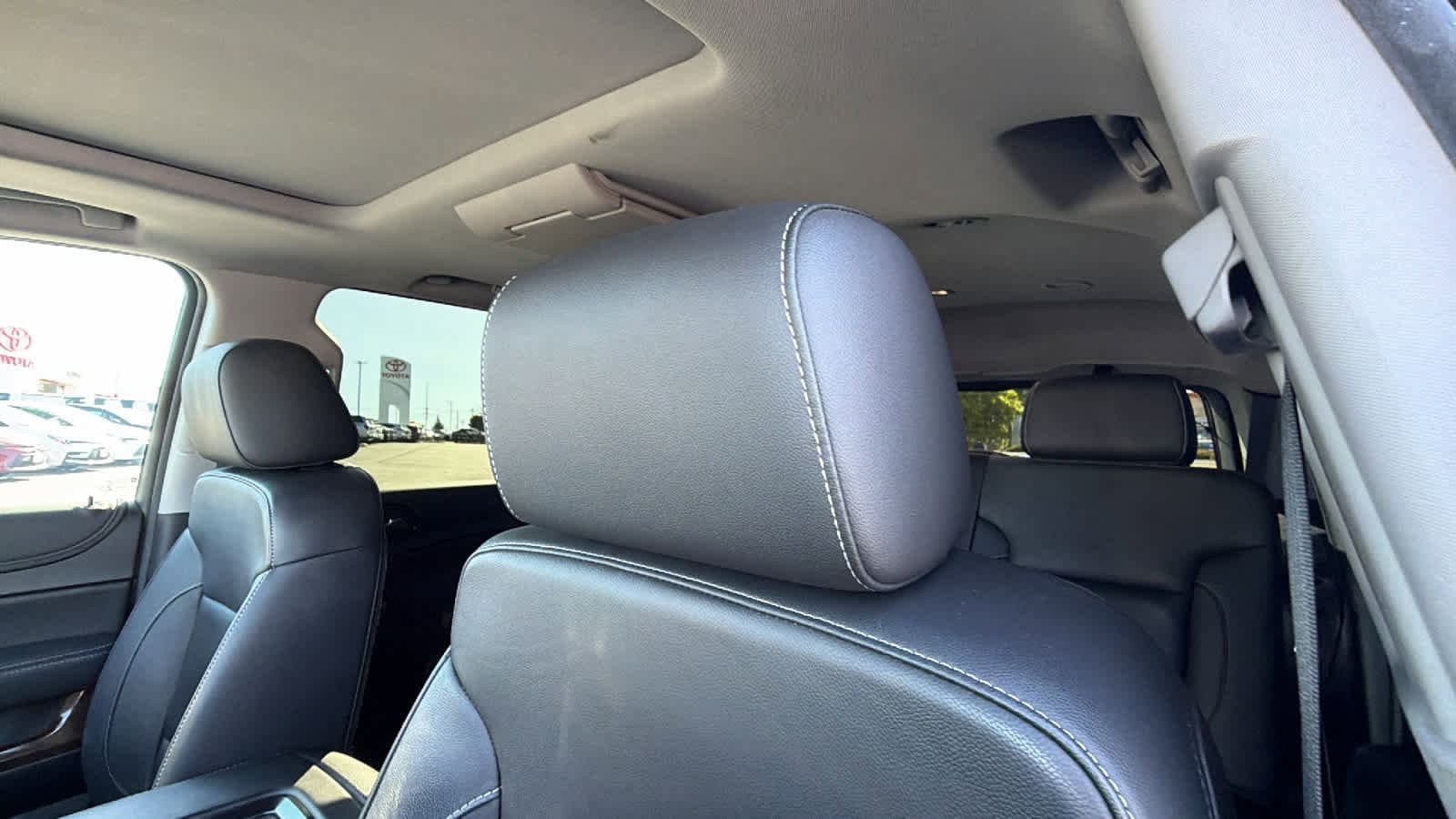 Thumbnail: 2019 Chevrolet Tahoe - 11