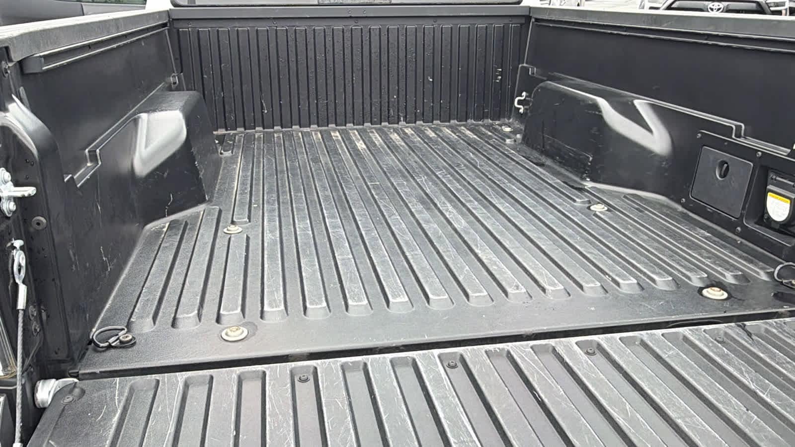 Thumbnail: 2023 Toyota Tacoma - 27