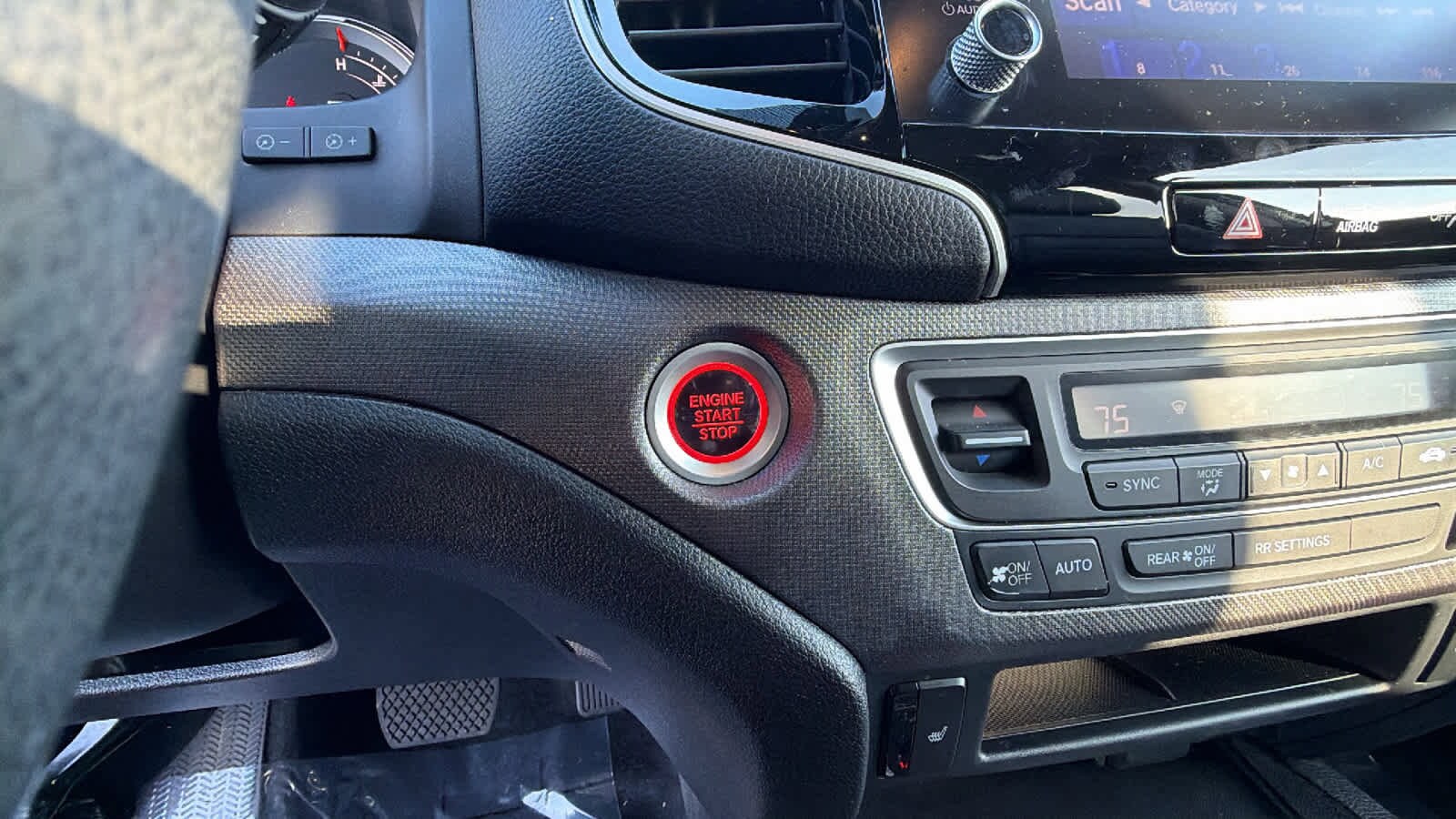 Thumbnail: 2023 Honda Ridgeline - 17