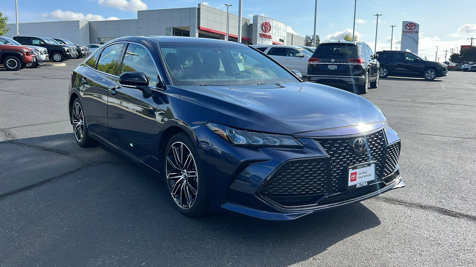 2019 Toyota Avalon XSE photo 3
