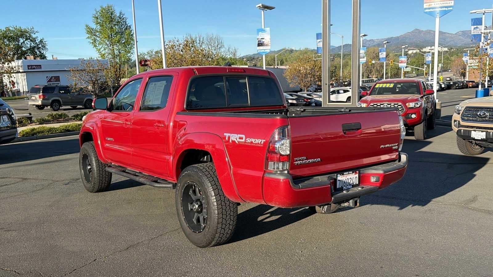 Thumbnail: 2014 Toyota Tacoma - 7