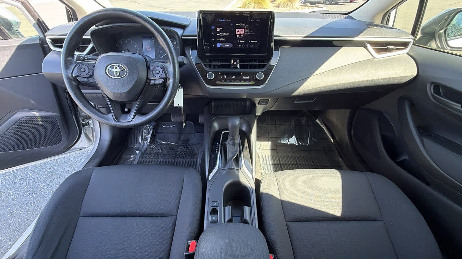 Thumbnail: 2023 Toyota Corolla - 26