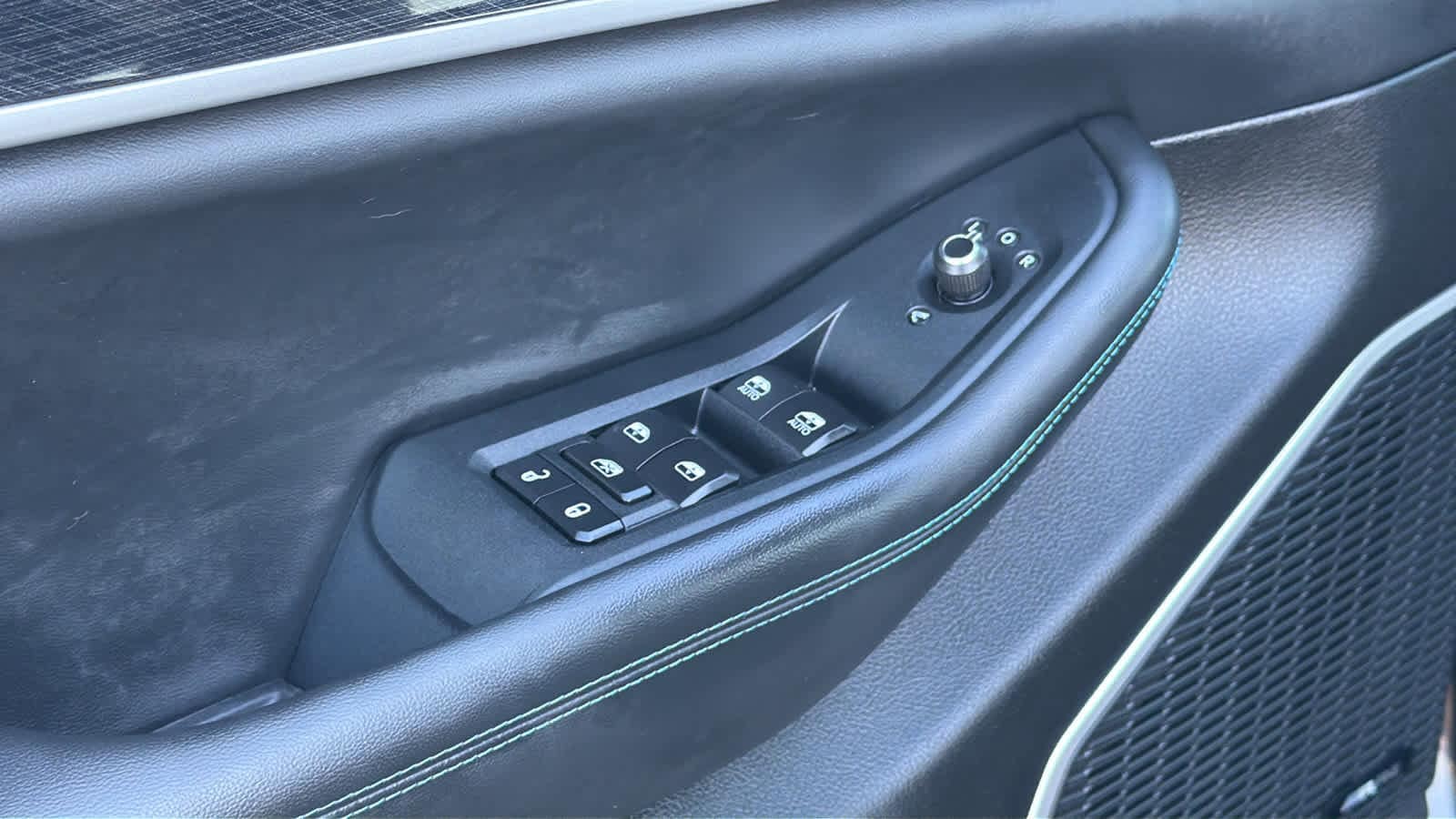 Thumbnail: 2022 Jeep Grand Cherokee - 22