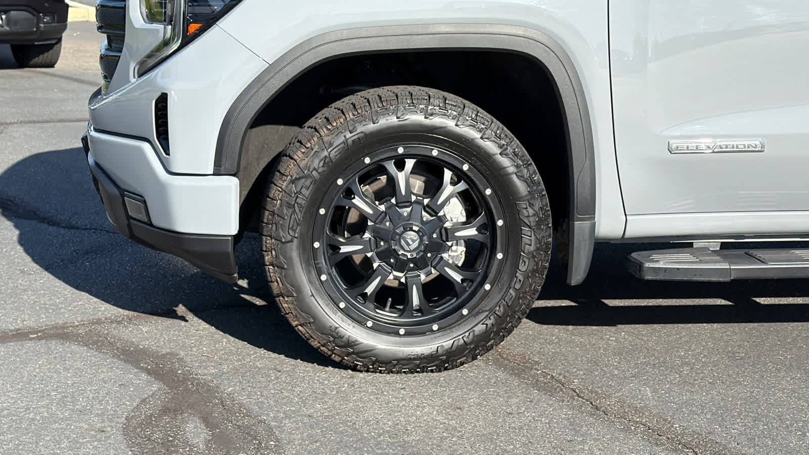 Thumbnail: 2024 GMC Sierra 1500 - 9