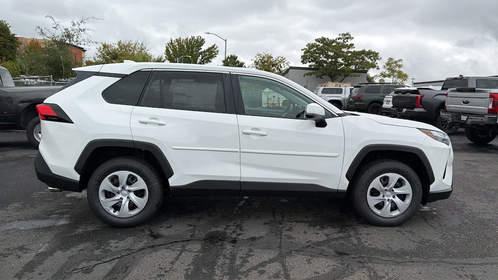 New 2025 Toyota RAV4 LE LE AWD SUV