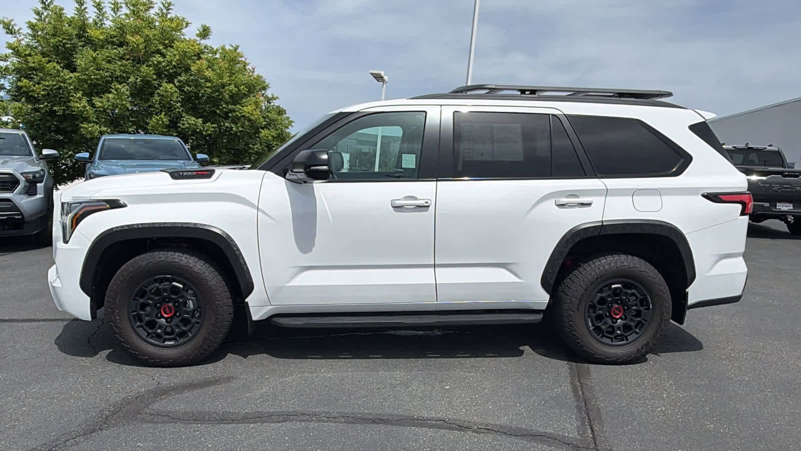 Thumbnail: 2025 Toyota Sequoia - 8