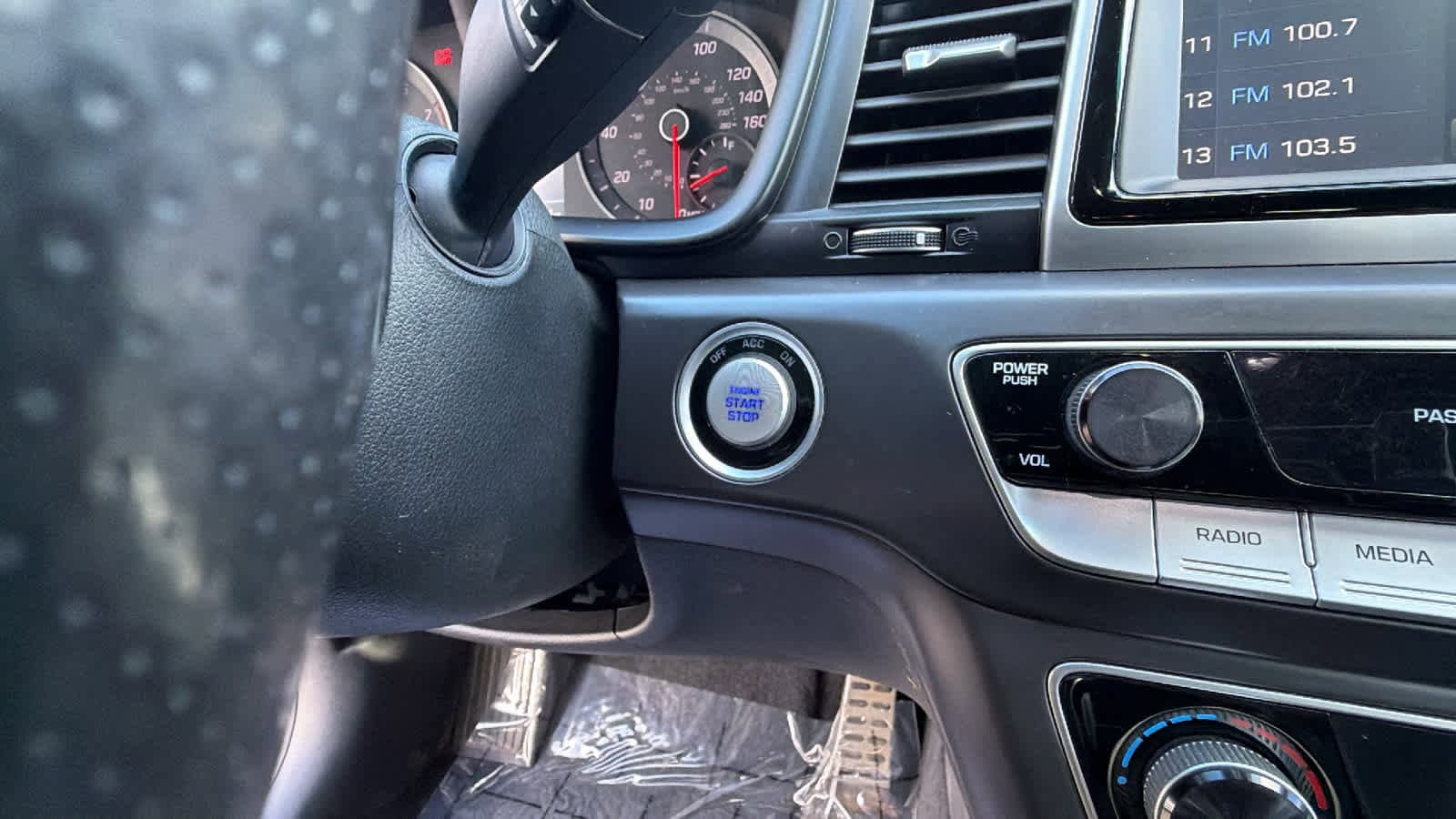 Thumbnail: 2018 Hyundai Sonata - 17