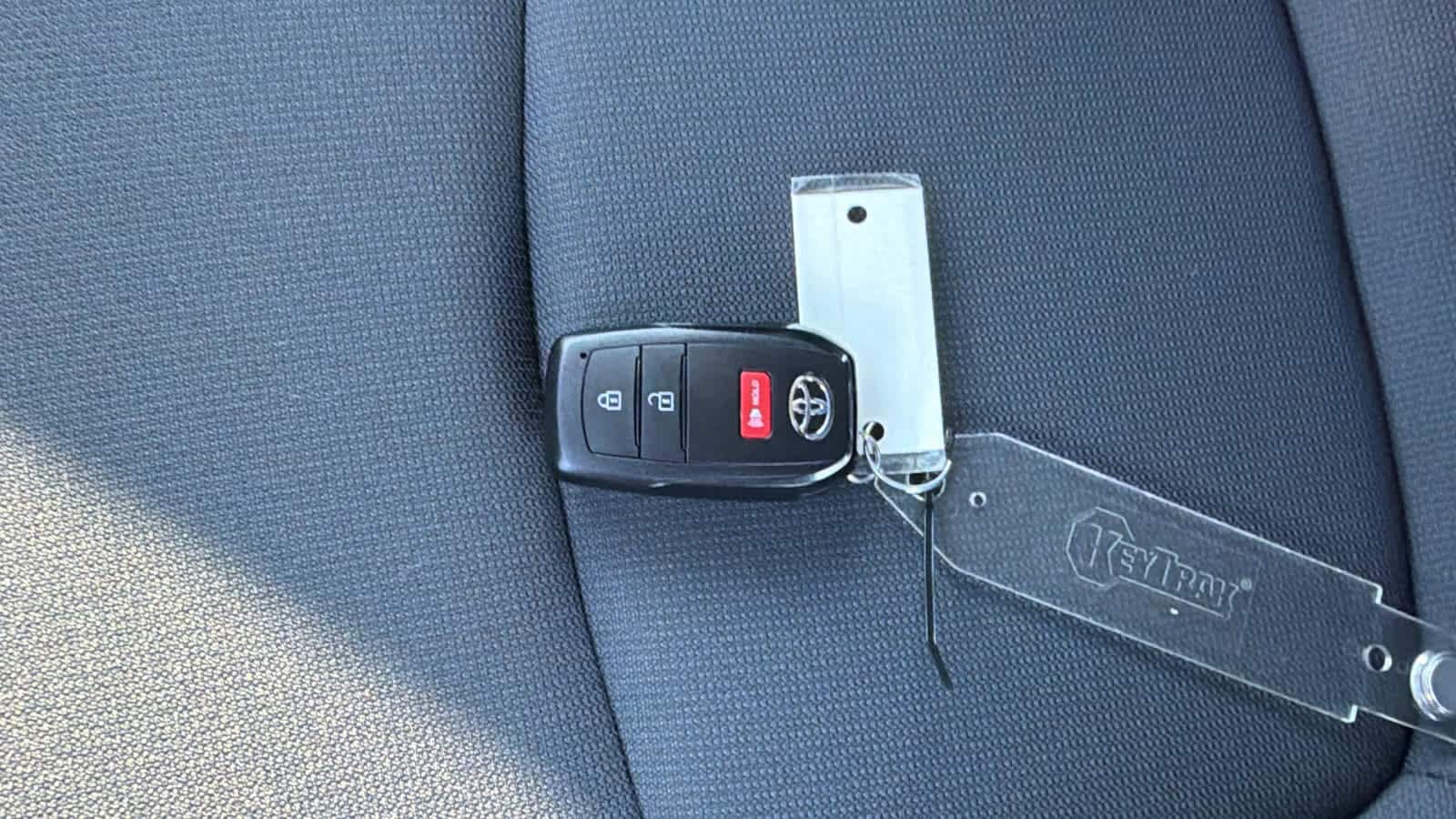 Thumbnail: 2026 Toyota Corolla Cross - 29