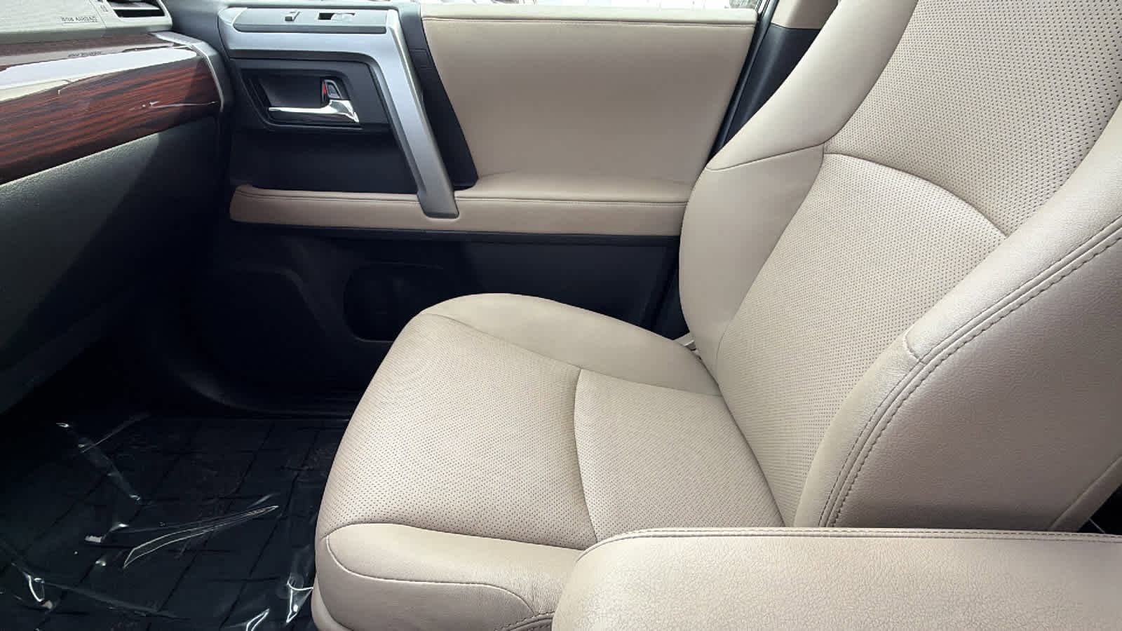 Thumbnail: 2022 Toyota 4Runner - 12