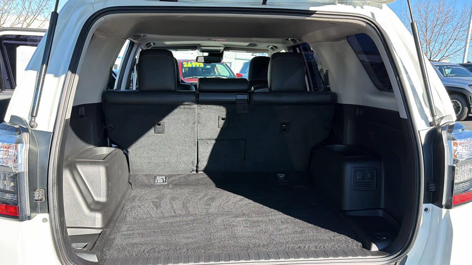 Thumbnail: 2020 Toyota 4Runner - 27