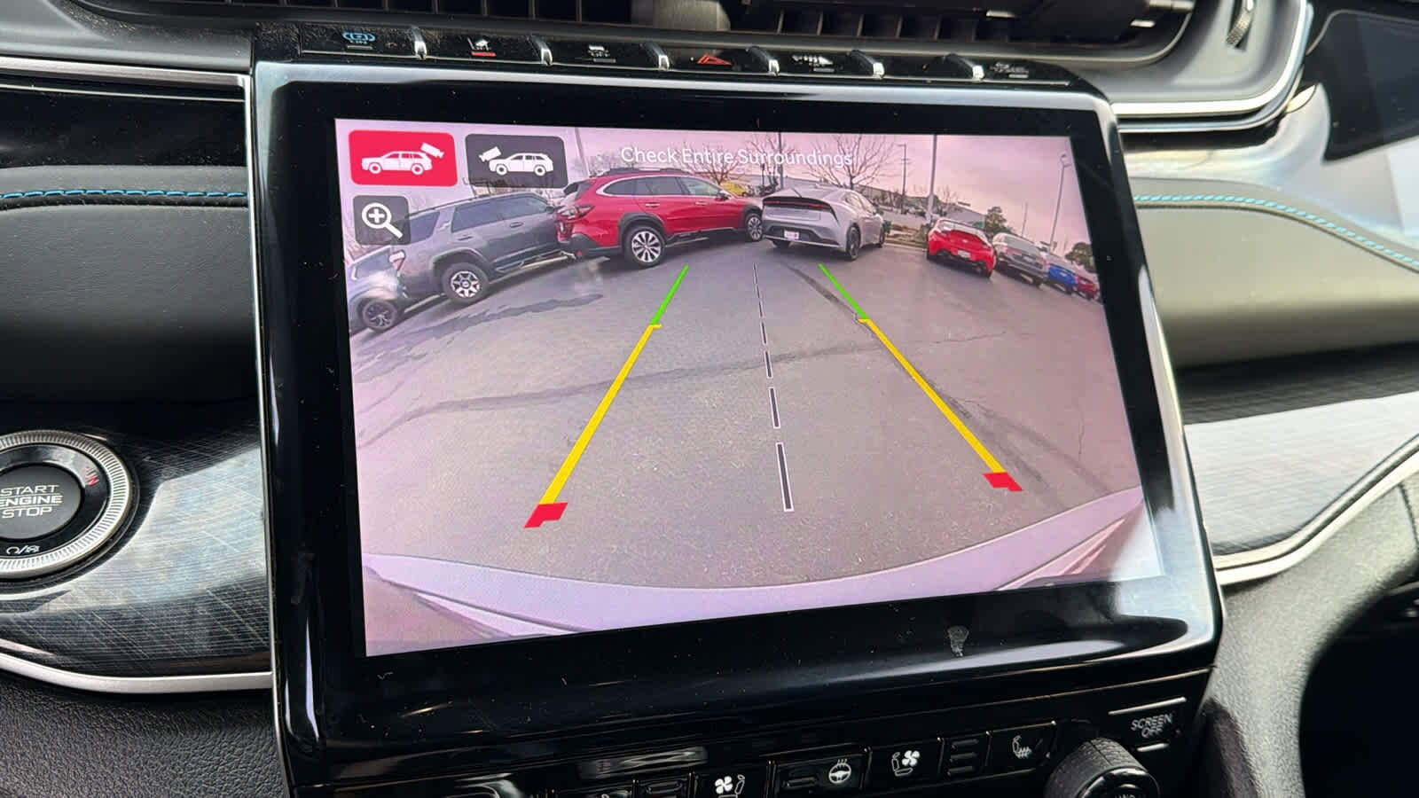 Thumbnail: 2022 Jeep Grand Cherokee - 16