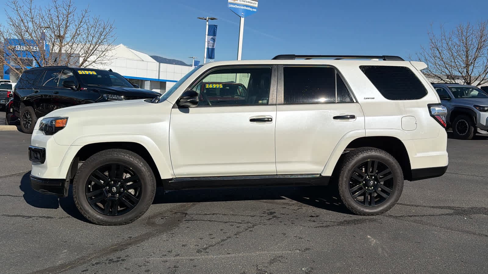 Thumbnail: 2020 Toyota 4Runner - 8