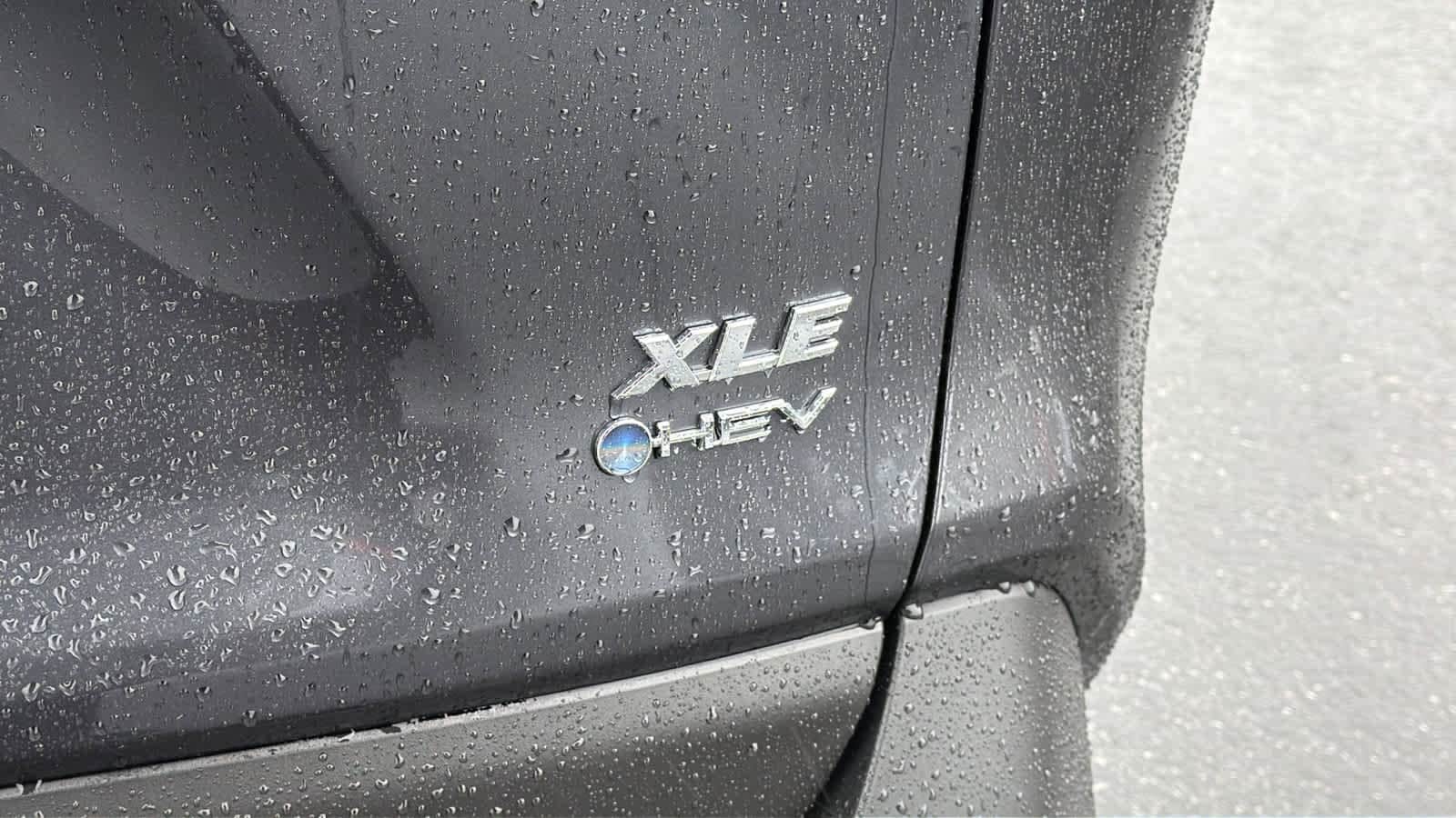 Thumbnail: 2025 Toyota RAV4 - 28