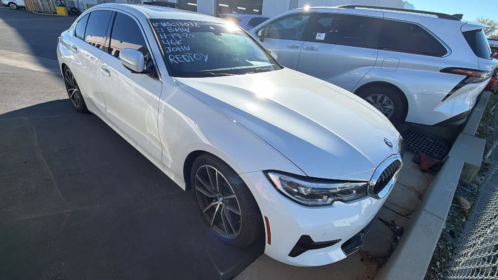 Thumbnail: 2021 BMW 3 Series - 2