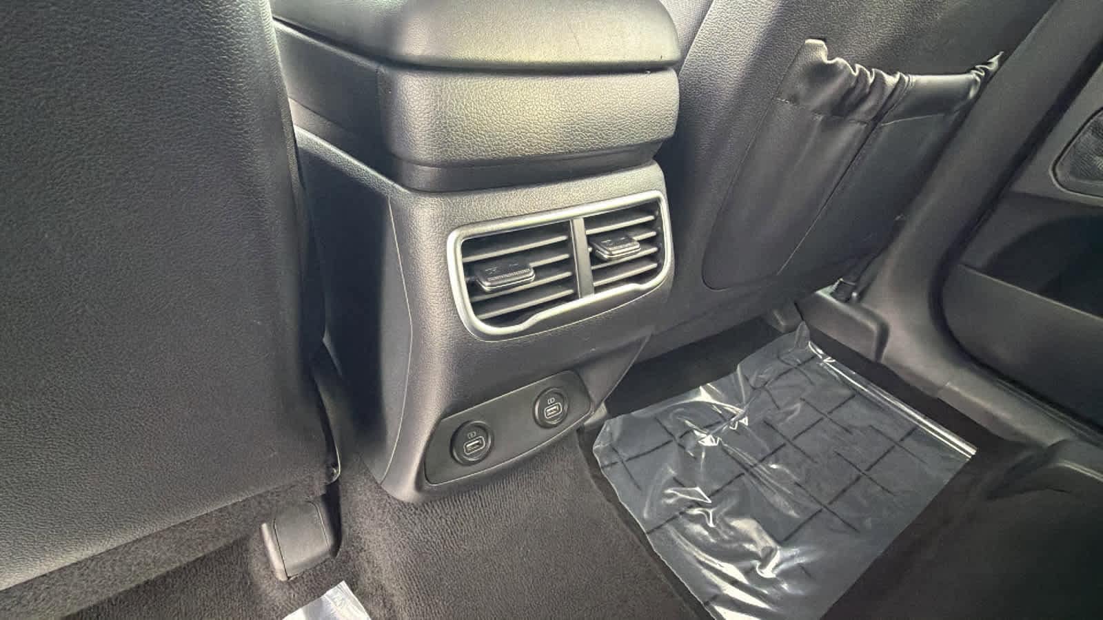 Thumbnail: 2023 Hyundai Santa Fe - 24