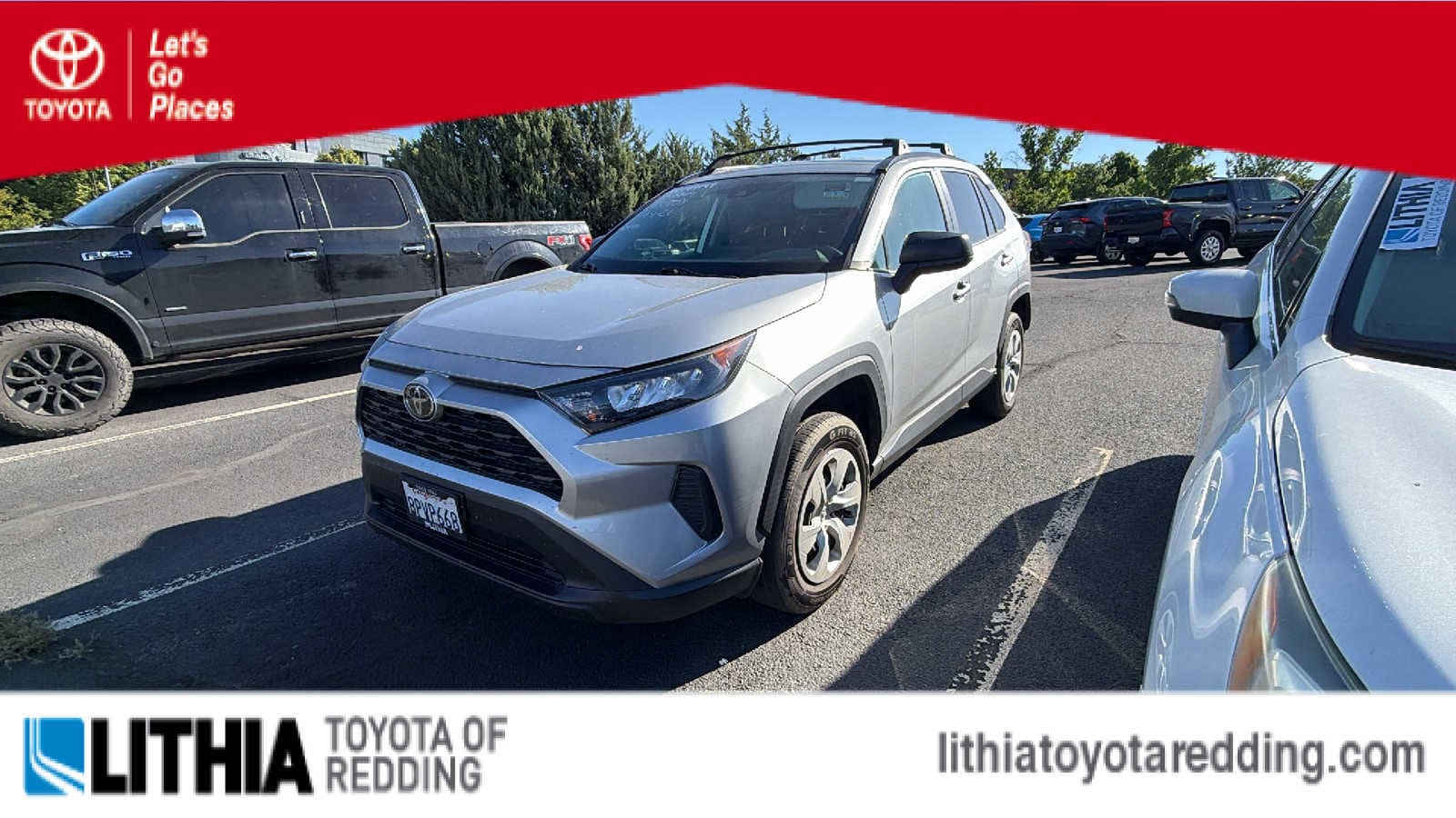 2020 Toyota RAV4 LE AWD's photo