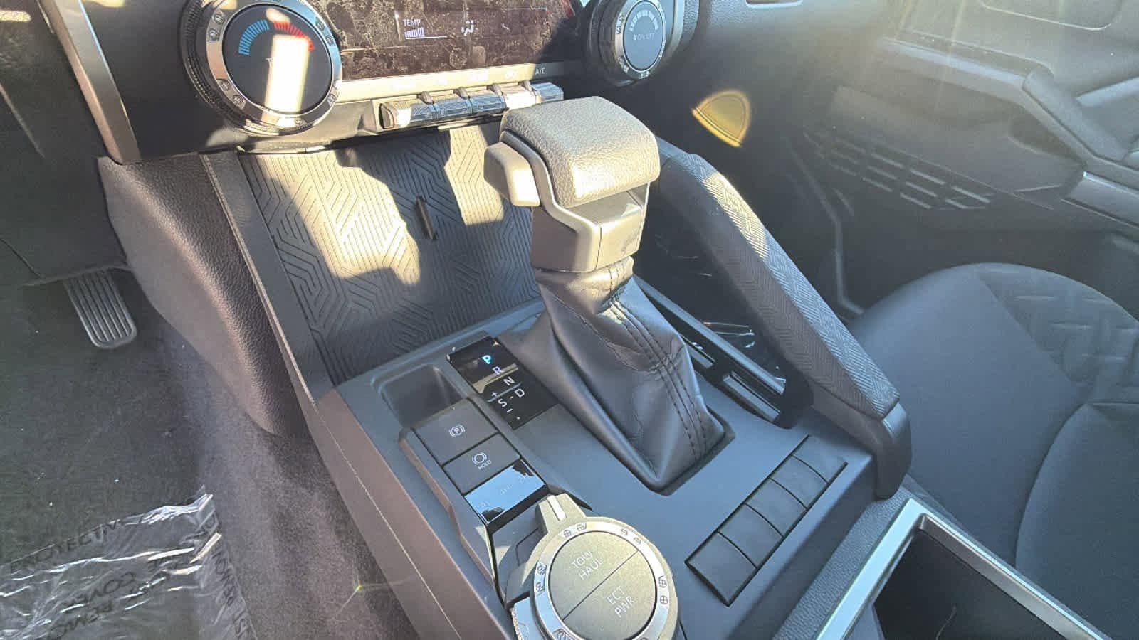 Thumbnail: 2025 Toyota Tacoma - 13