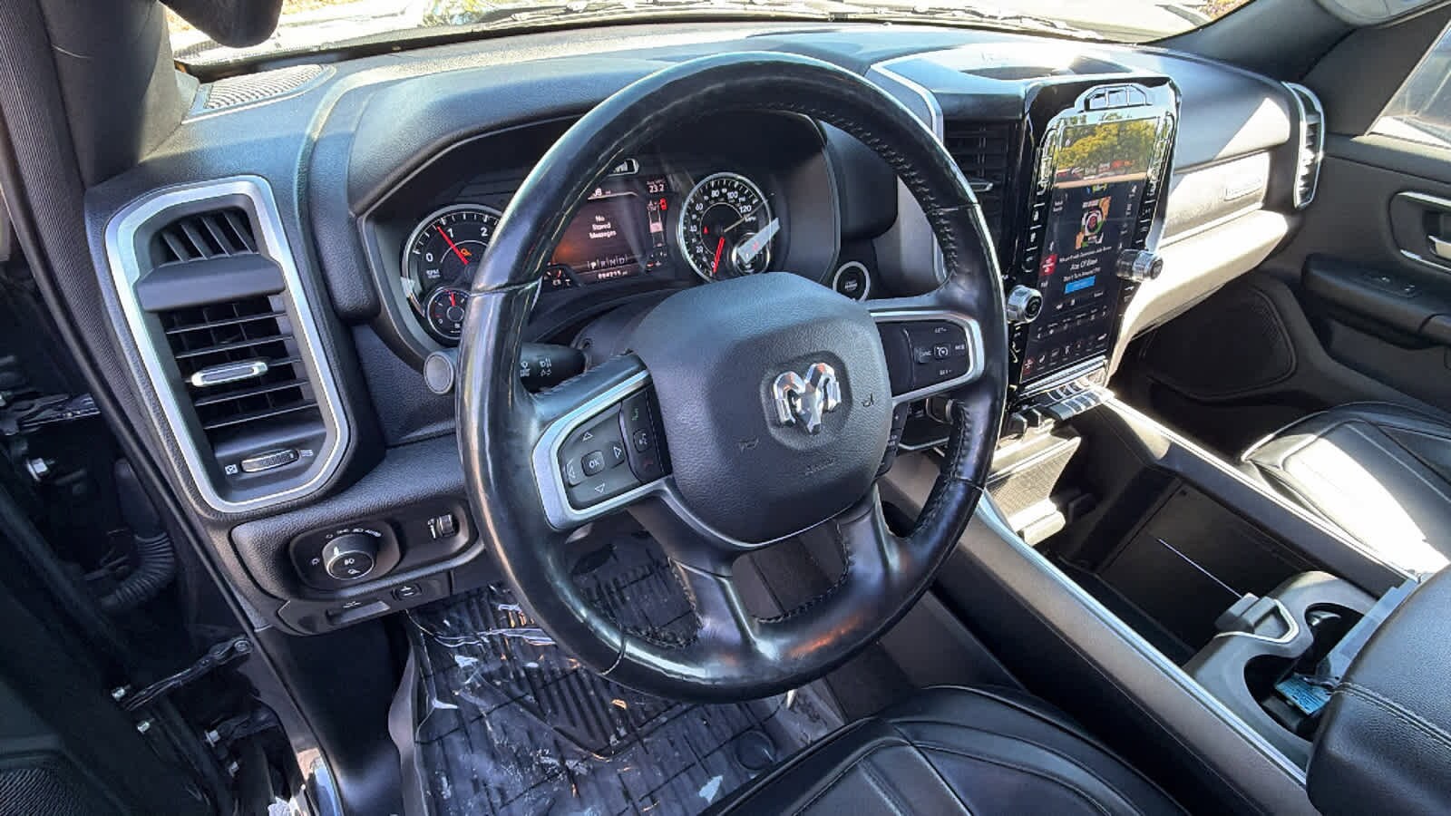 Thumbnail: 2020 RAM 1500 - 10