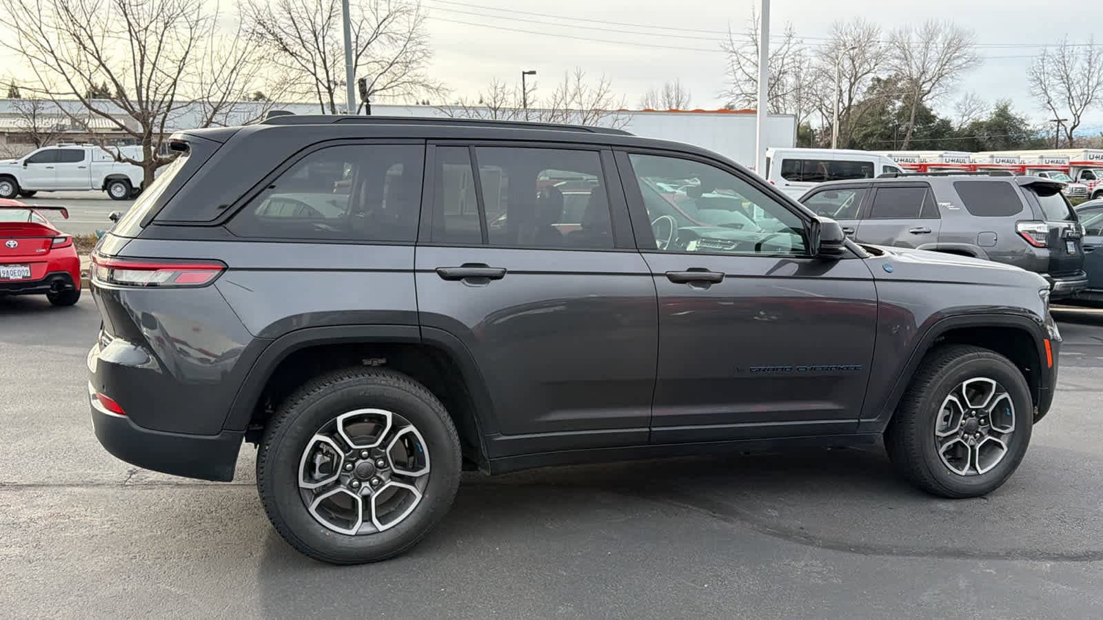 Thumbnail: 2022 Jeep Grand Cherokee - 4