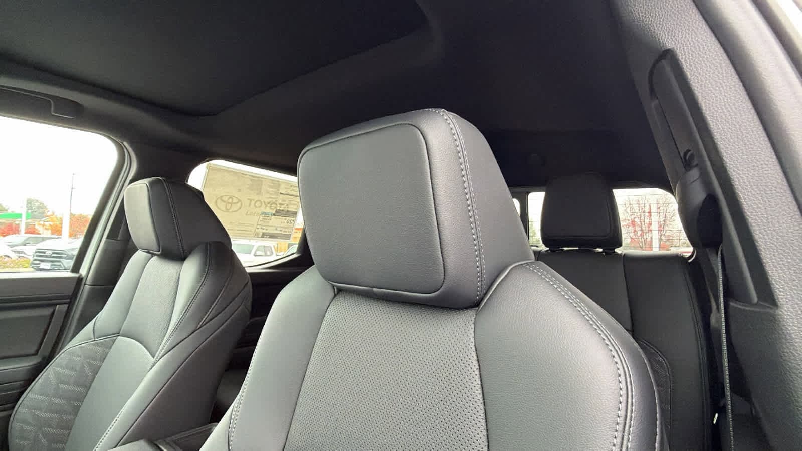 Thumbnail: 2025 Toyota Tacoma - 11