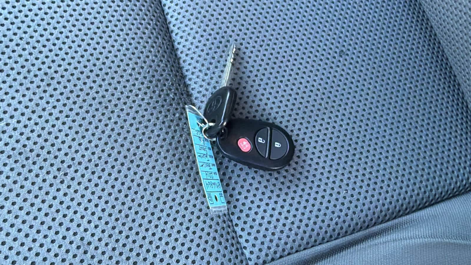 Thumbnail: 2014 Toyota Tacoma - 29