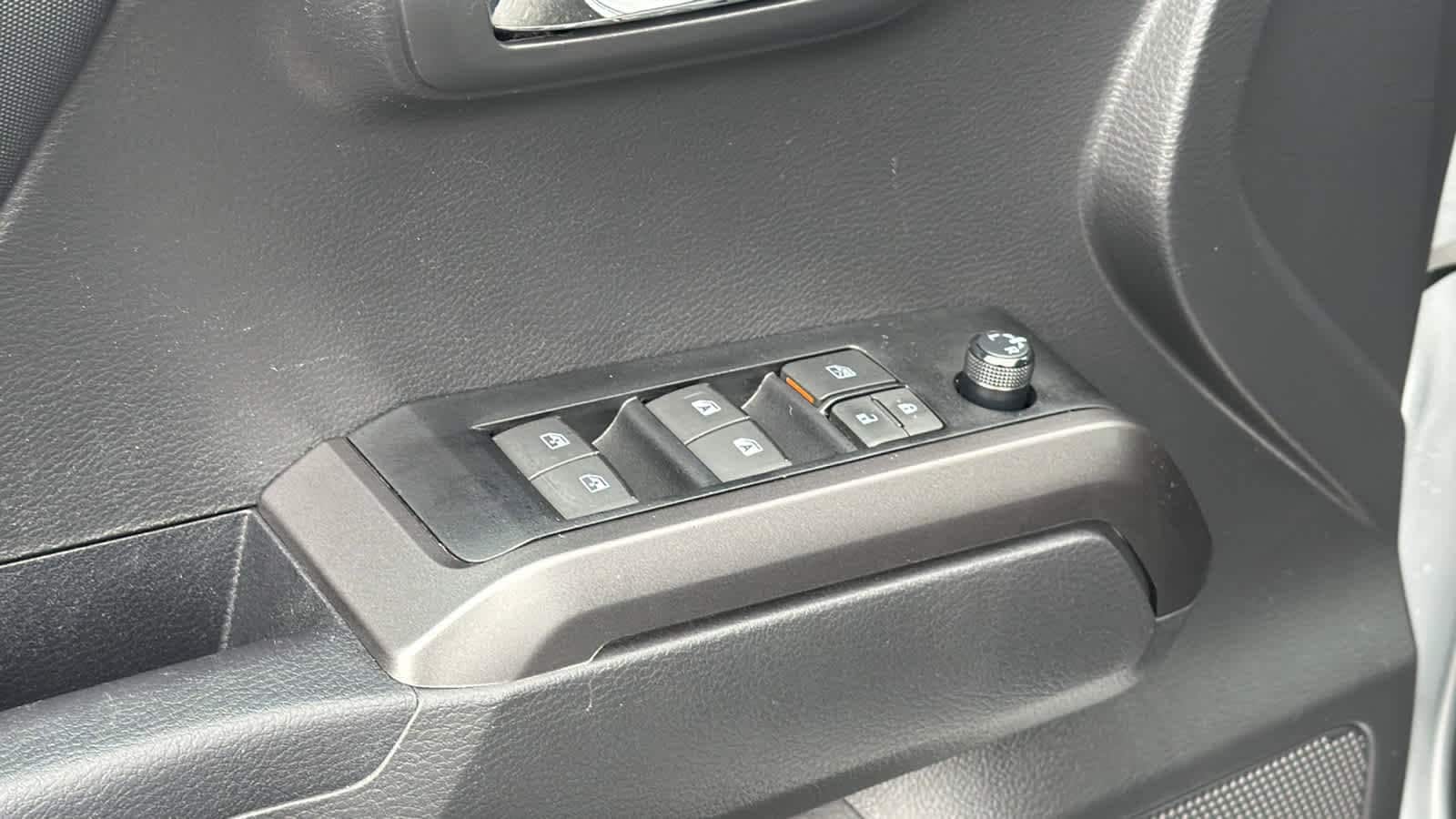 Thumbnail: 2023 Toyota Tacoma - 22