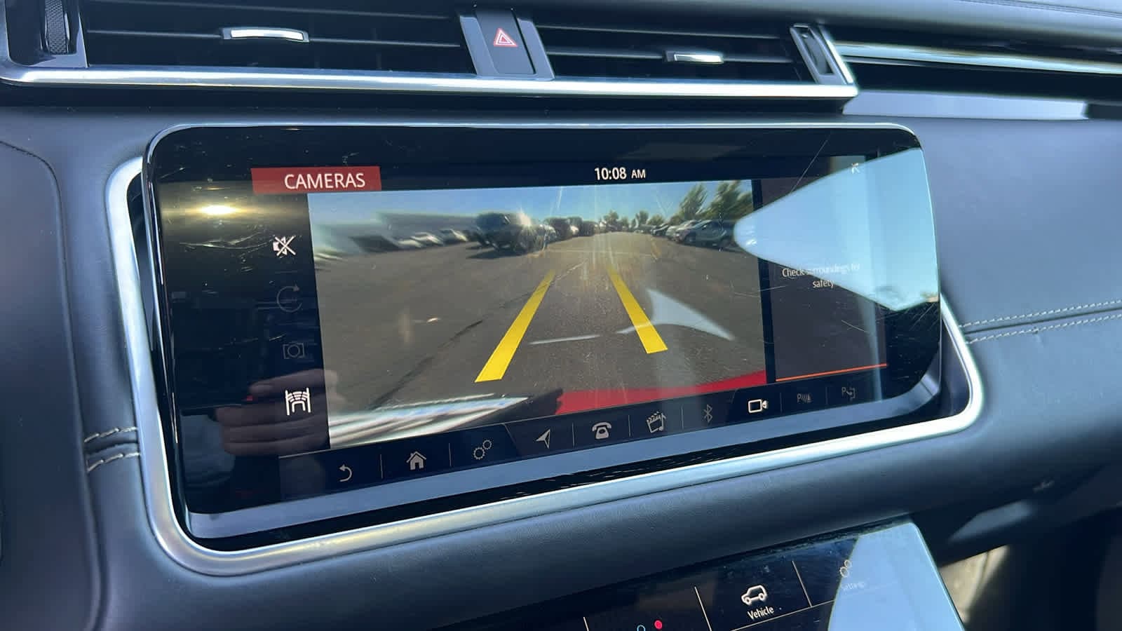 Thumbnail: 2019 Land Rover Range Rover Velar - 16