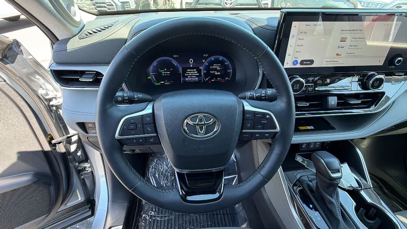 2024 Toyota Highlander Platinum - Photo 18